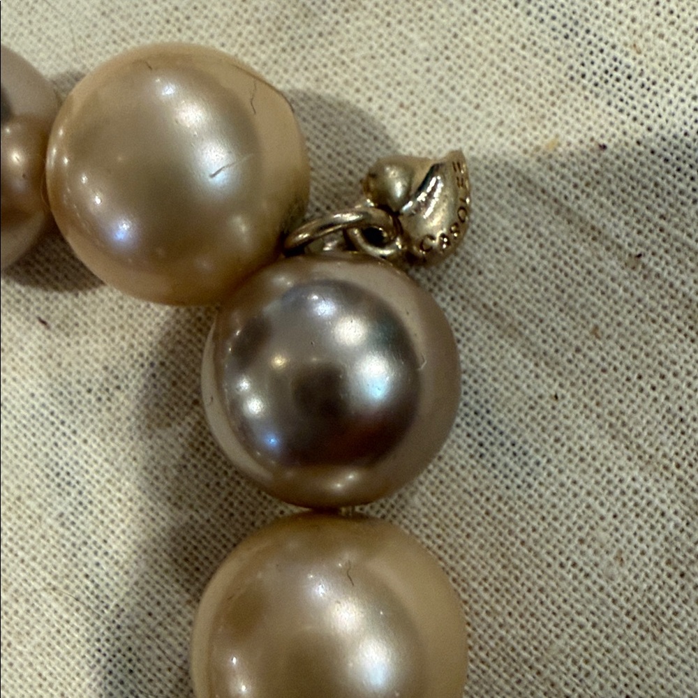 2 Carolee bracelets - Picture 8 of 10